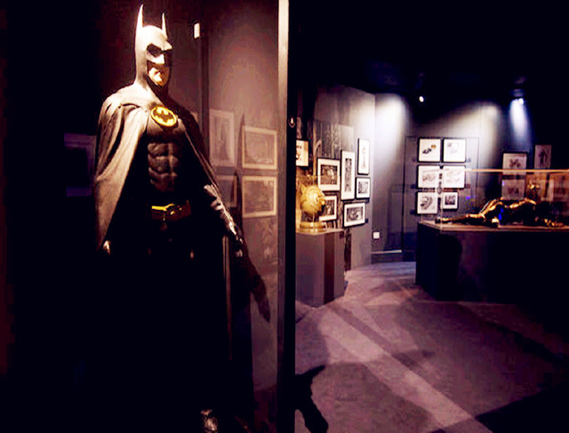 Batman (1989) Michael Keaton's Batman Costume
